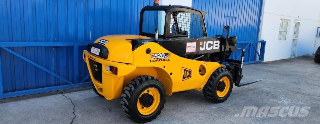 JCB 520-40 Teleskopické manipulátory