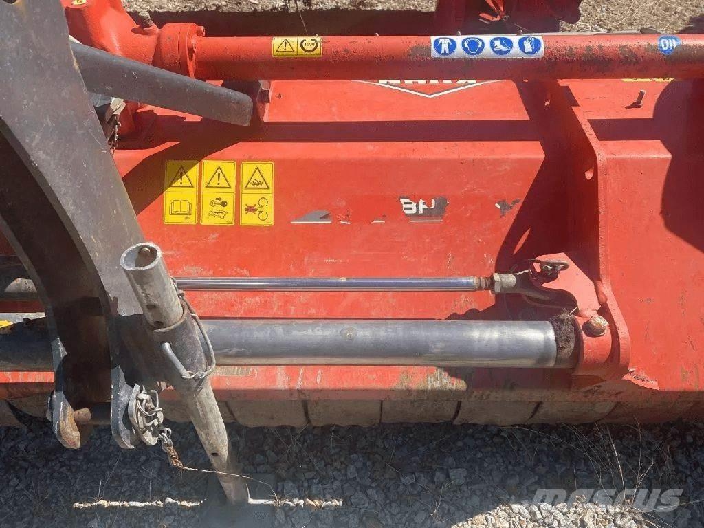 Kuhn BP 305 Drtící zařízení