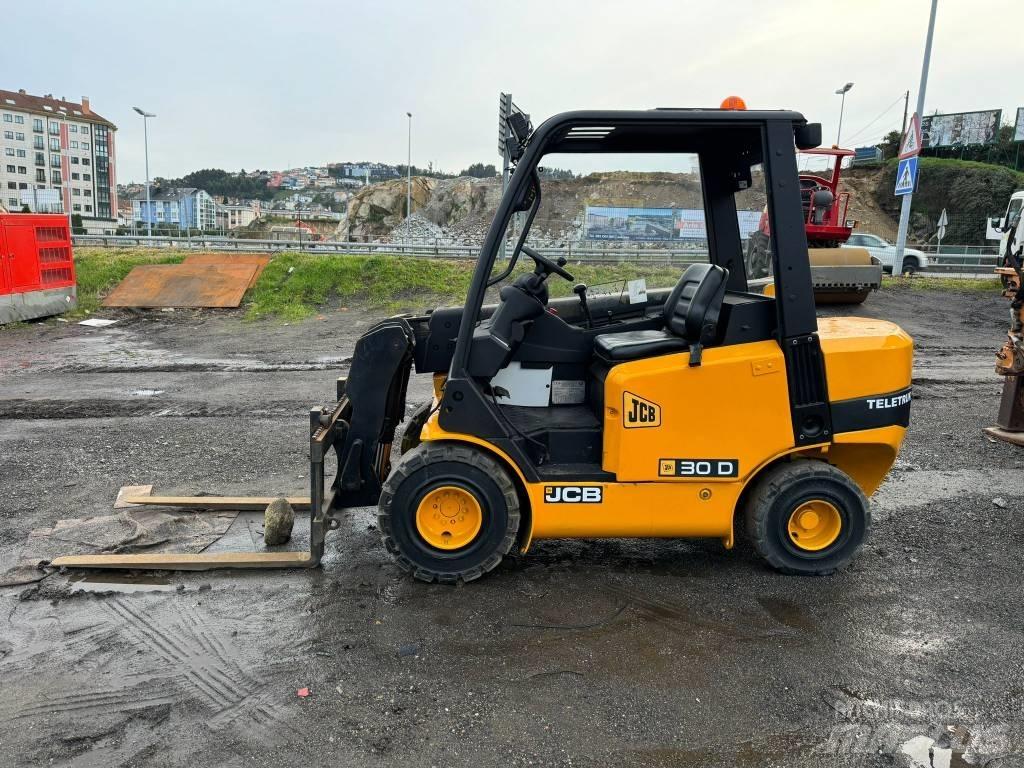 JCB TD30D TELETRUCK Teleskopické manipulátory