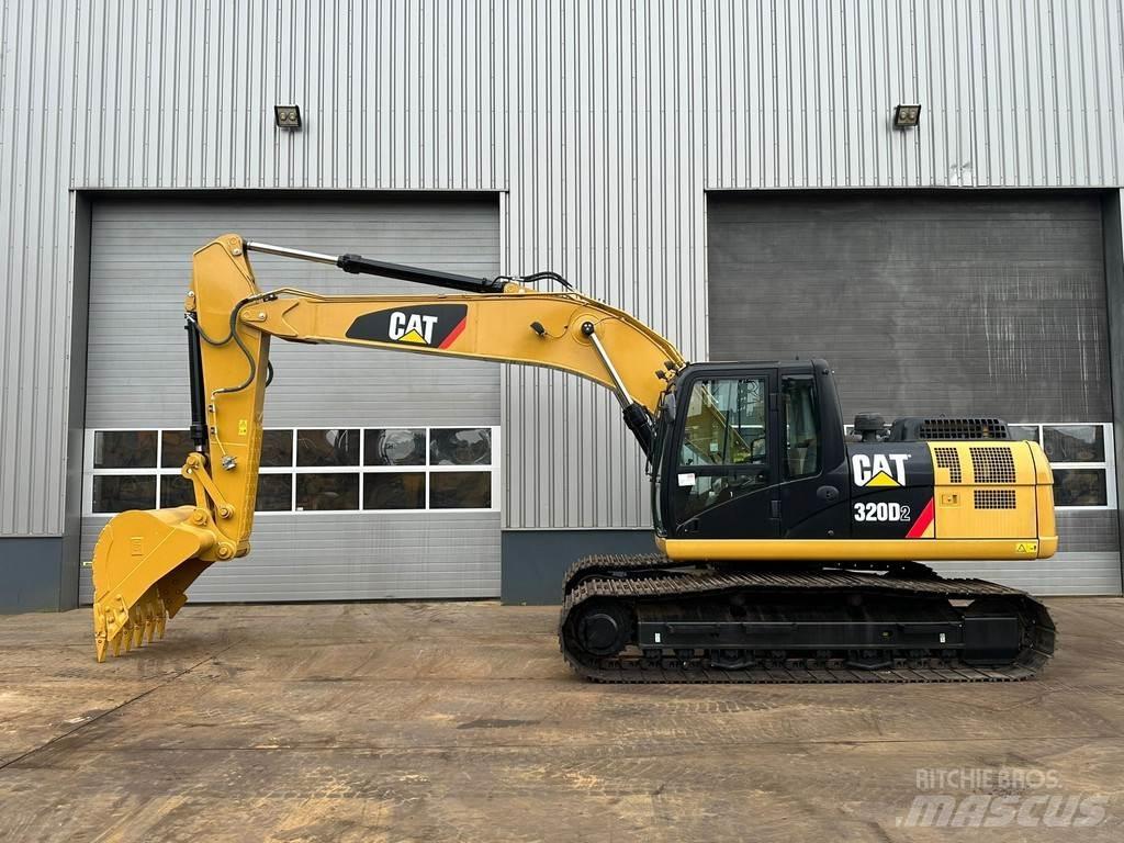 CAT 320D2 Pásová rýpadla