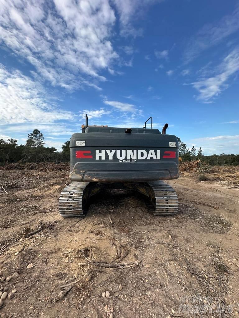 Hyundai HX 260 L Pásová rýpadla