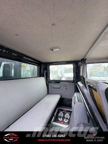 Hino 195 Skříňová nástavba