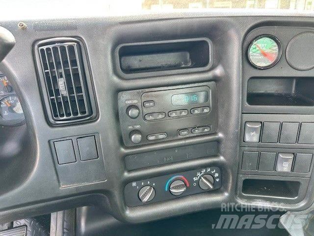 GMC 5500 Valníky/Sklápěcí bočnice