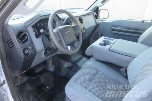 Ford F350 Vyprošťovací vozidla