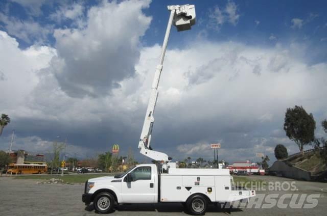 Ford F350 Vyprošťovací vozidla