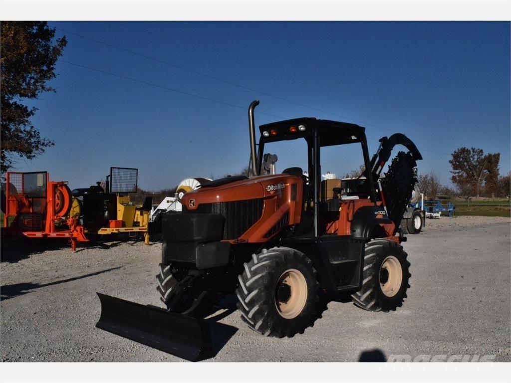 Ditch Witch RT100 Rýhovače