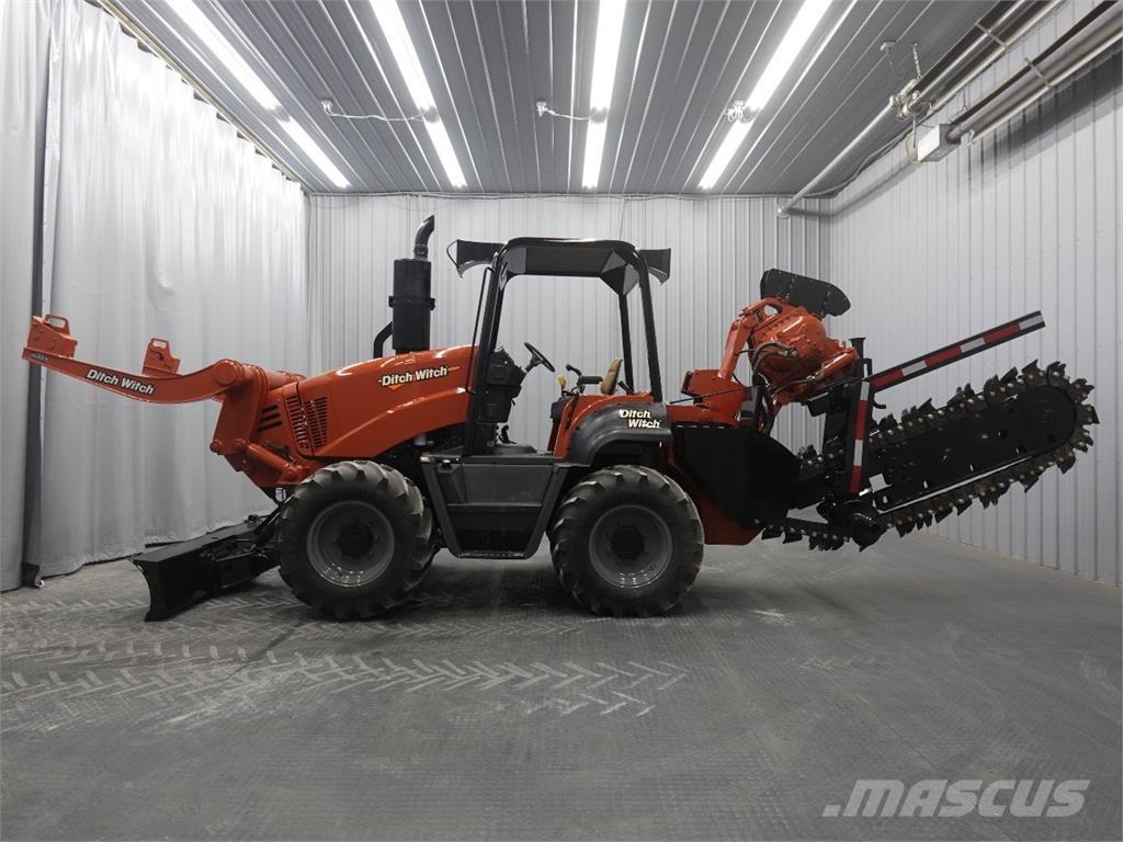 Ditch Witch RT115 Rýhovače