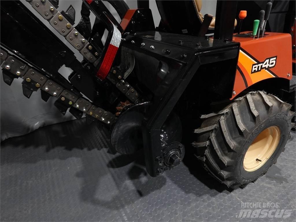 Ditch Witch rt45 Rýhovače