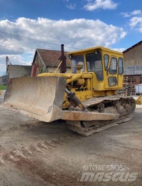 CAT D6C Pásové dozery