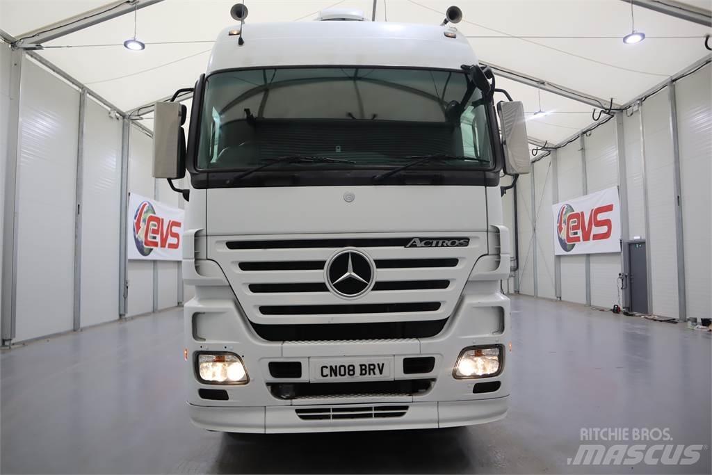 Mercedes-Benz ACTROS 1846 Skříňová nástavba