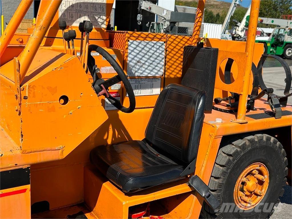 Broderson IC-35-2B Jeřáby pro těžký terén