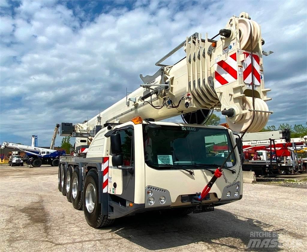 Demag AC 130-5 Univerzální terénní jeřáby