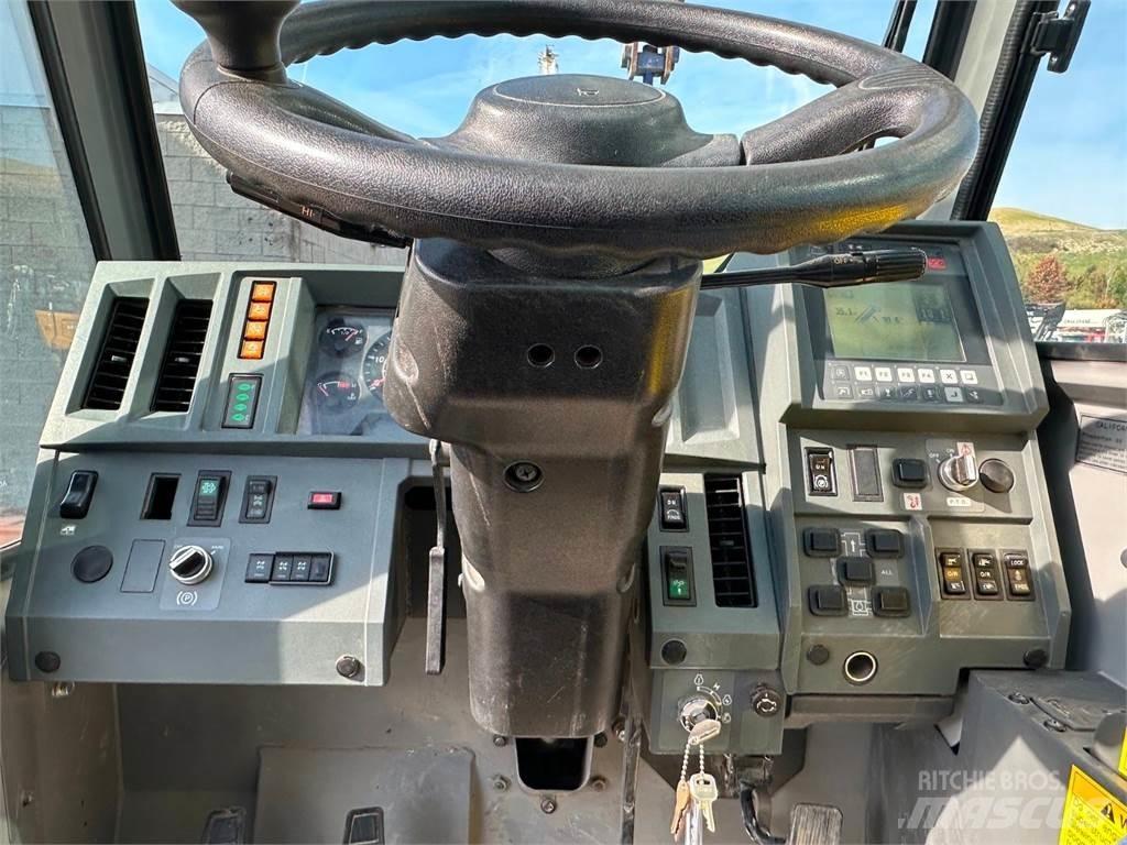 Tadano GR-550XL-3 Jeřáby pro těžký terén