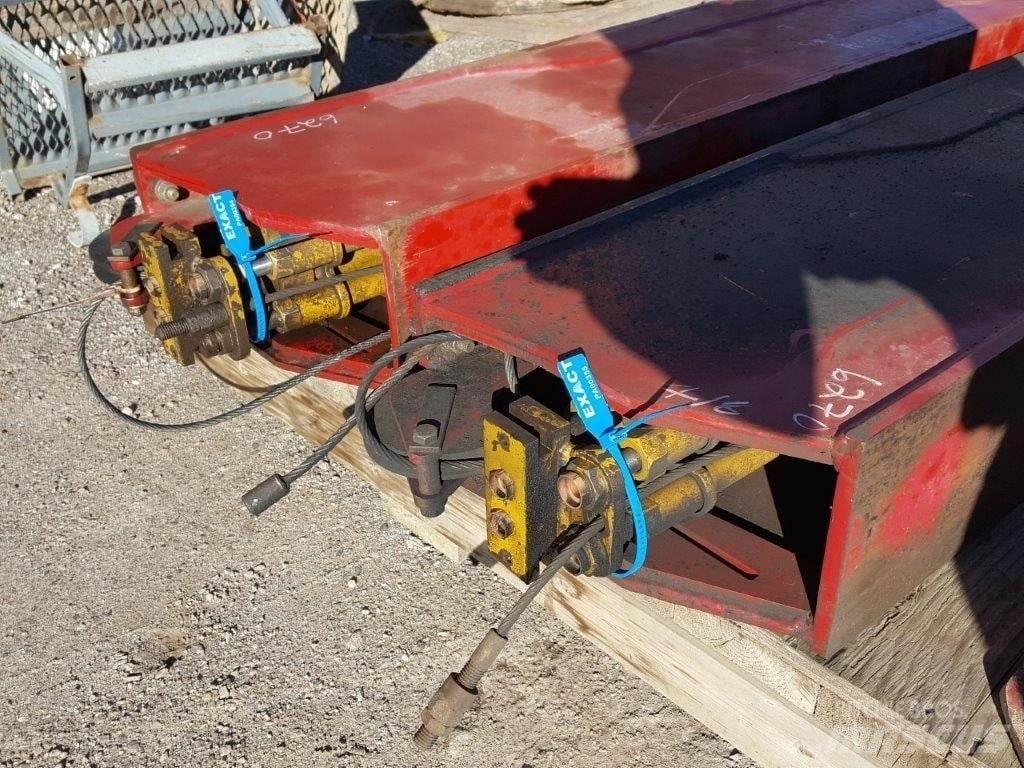 Terex  Součásti a zařízení k jeřábům