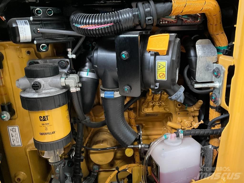 CAT 301.8 UNUSED Mini rýpadla < 7t