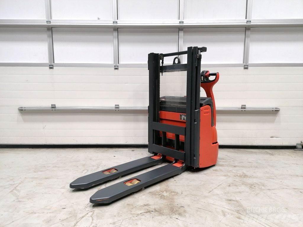 Linde L10 Ručně vedené vysokozdvižné vozíky