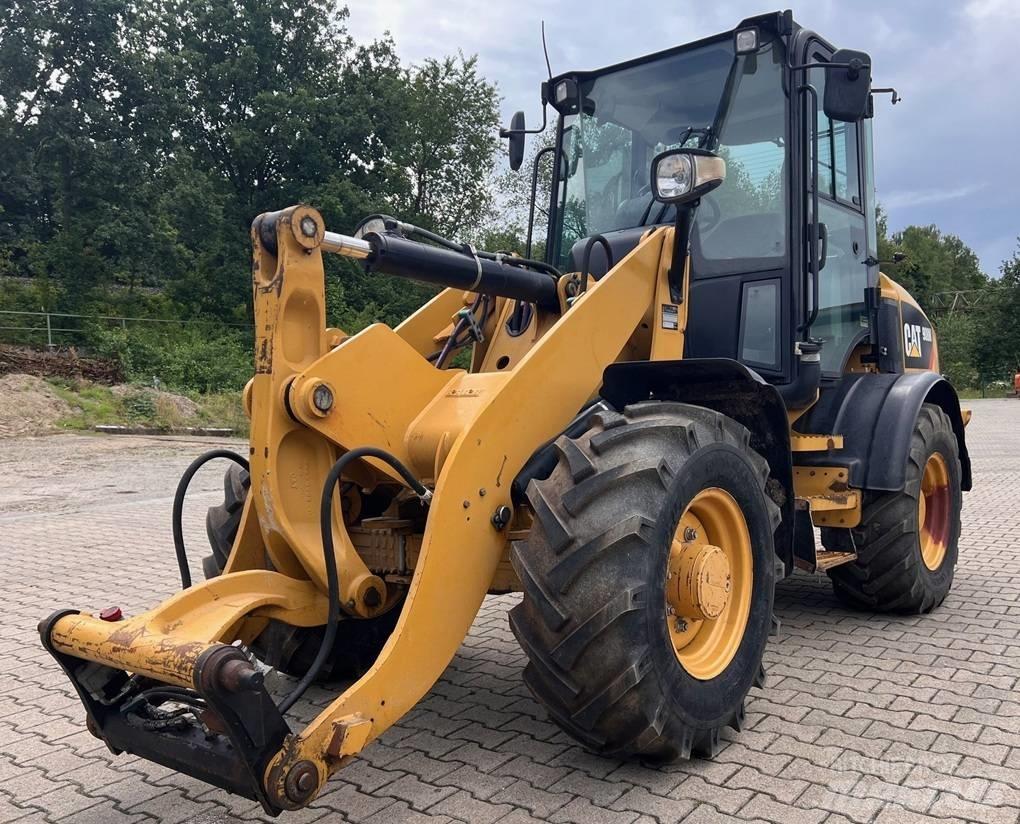 CAT 908M Radlader Kolové nakladače