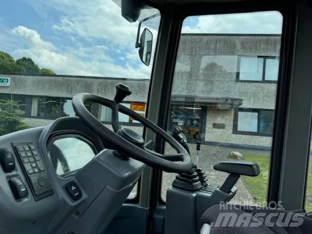 Volvo L 35 G Kolové nakladače