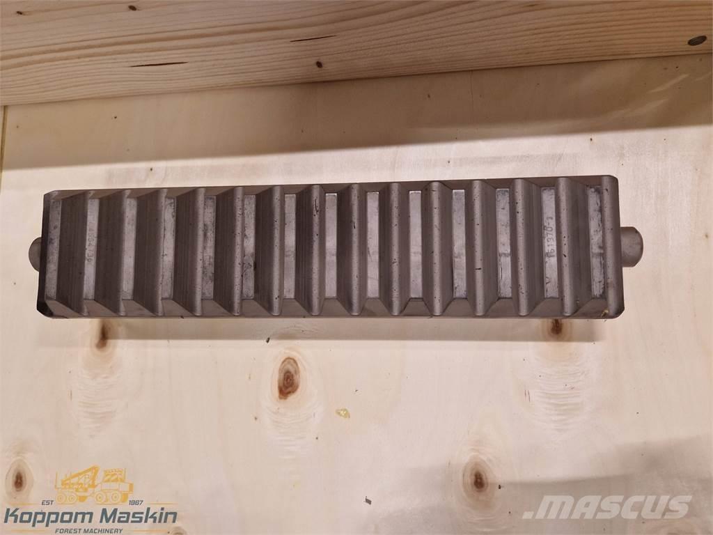  FMG/Ösa Cranab 290 Těžební jeřáby