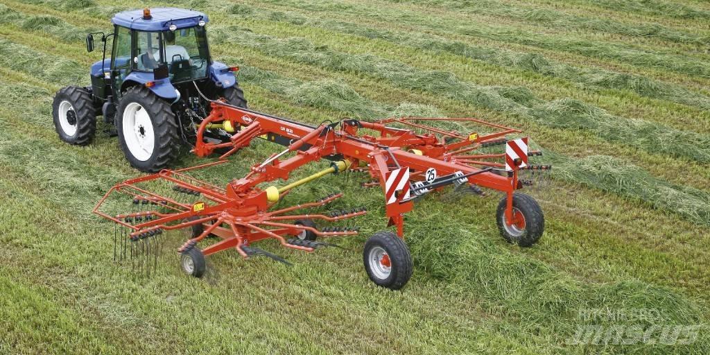 Kuhn GA 8731 Obraceče a shrabovače sena