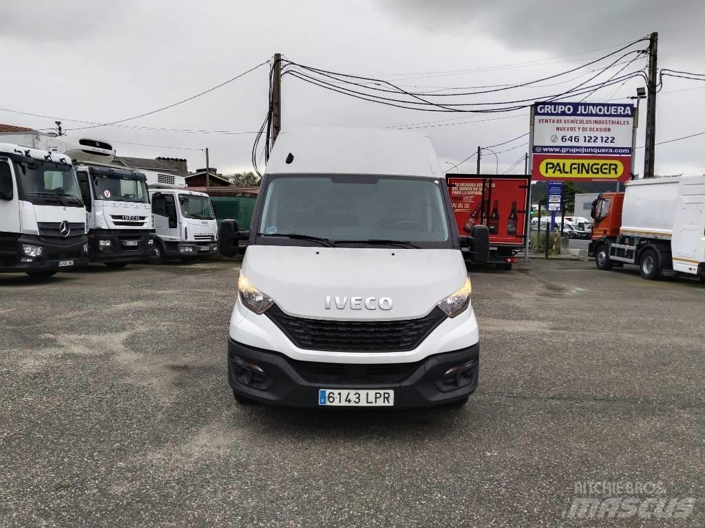 Iveco DAILY 35S16 Skříňová nástavba
