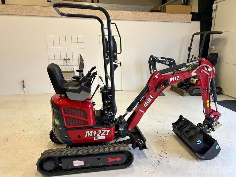 Mole M12 Mini rýpadla < 7t