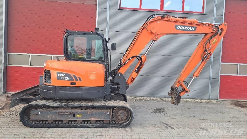 Doosan DX 85 R-3 Midi rýpadla 7t - 12t