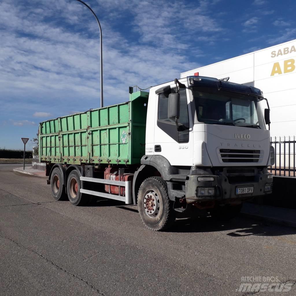 Iveco Trakker 350 Sklápěče