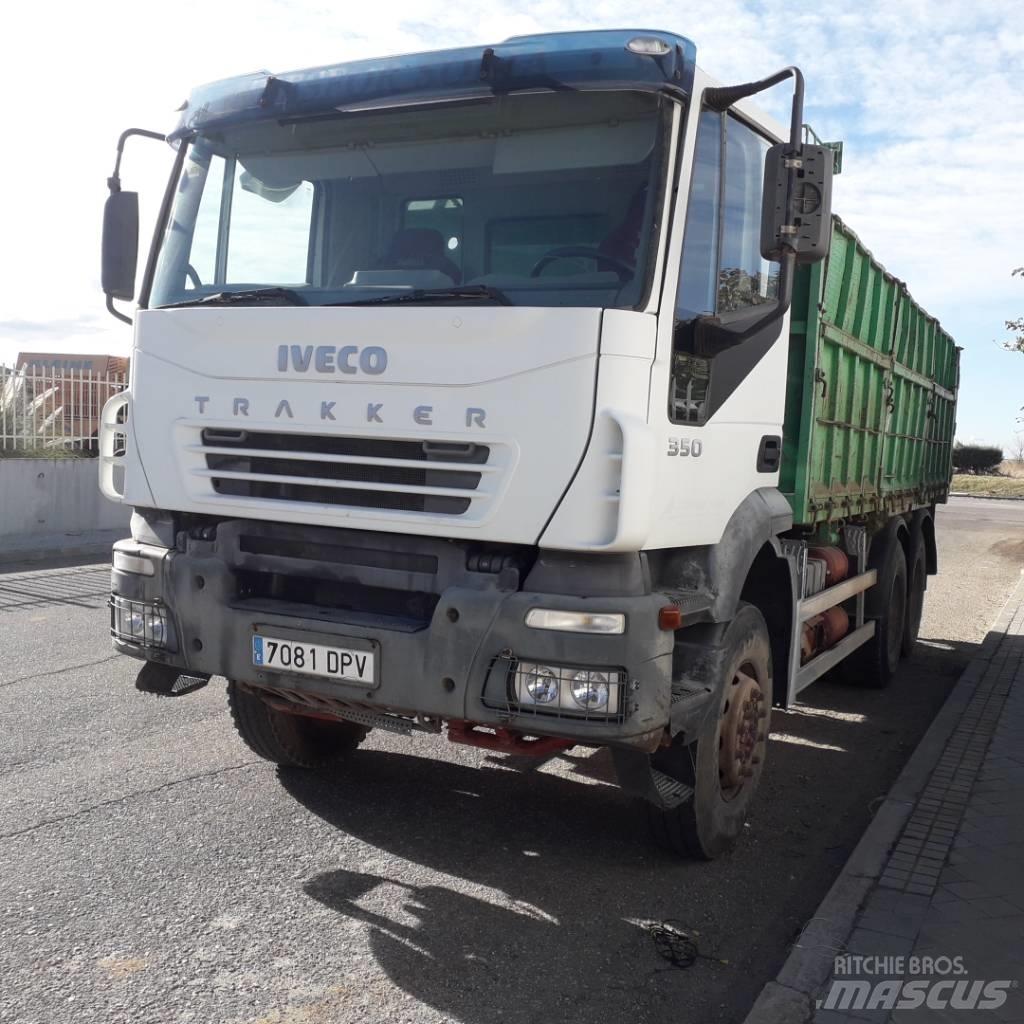 Iveco Trakker 350 Sklápěče