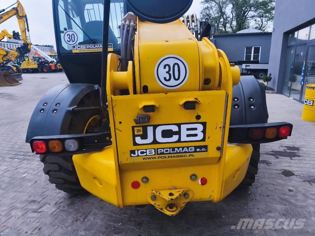 JCB 540-140 Teleskopické manipulátory