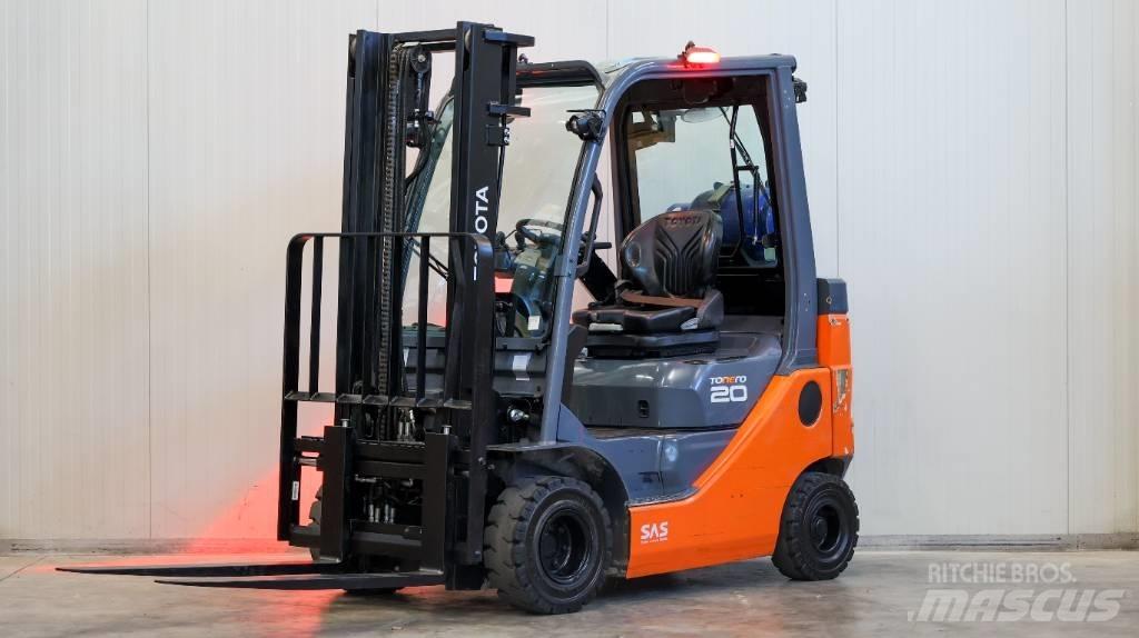 Toyota 02-8 FGKF 20 LPG vozíky