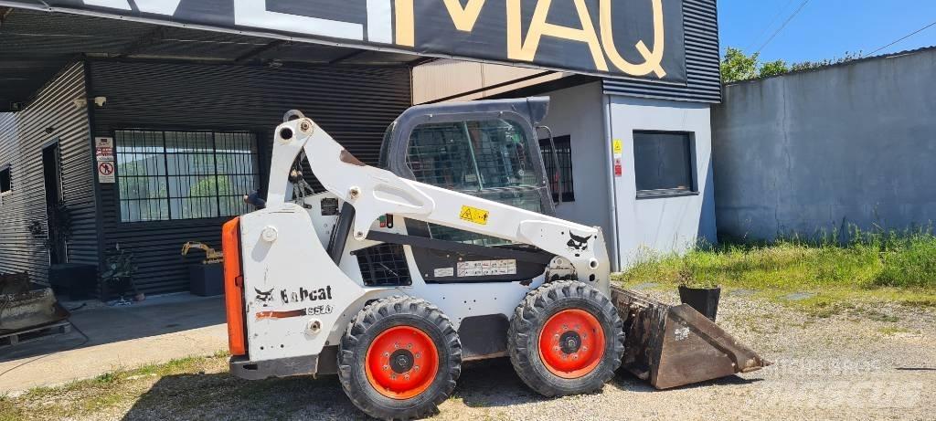 Bobcat S 530 Smykem řízené nakladače