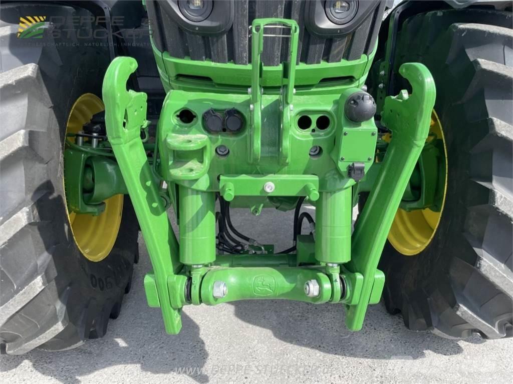 John Deere 6R 250 Traktory
