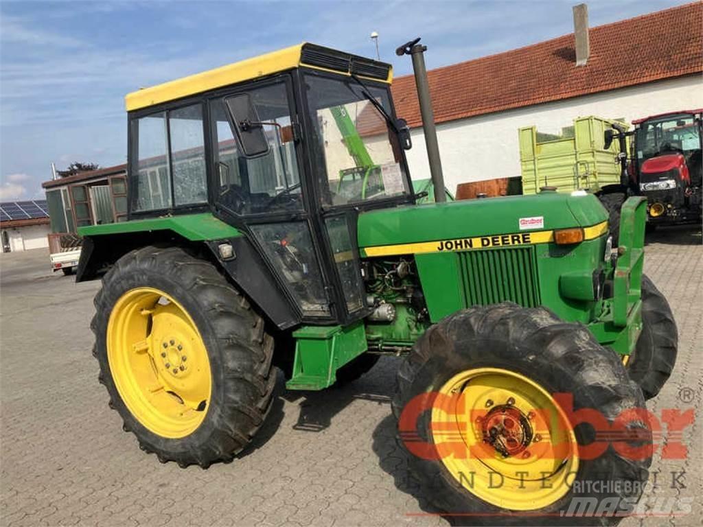 John Deere 1640 Traktory