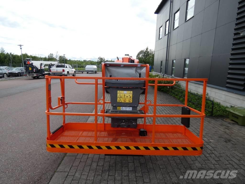 JLG 660 SJ Bomlift Kloubové plošiny