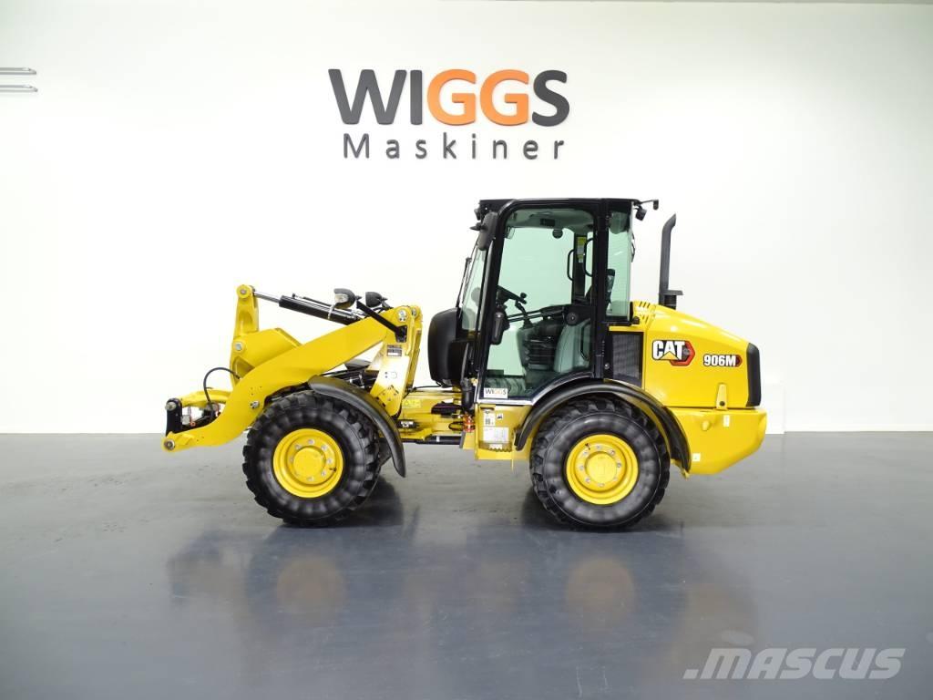 CAT 906M Kolové nakladače