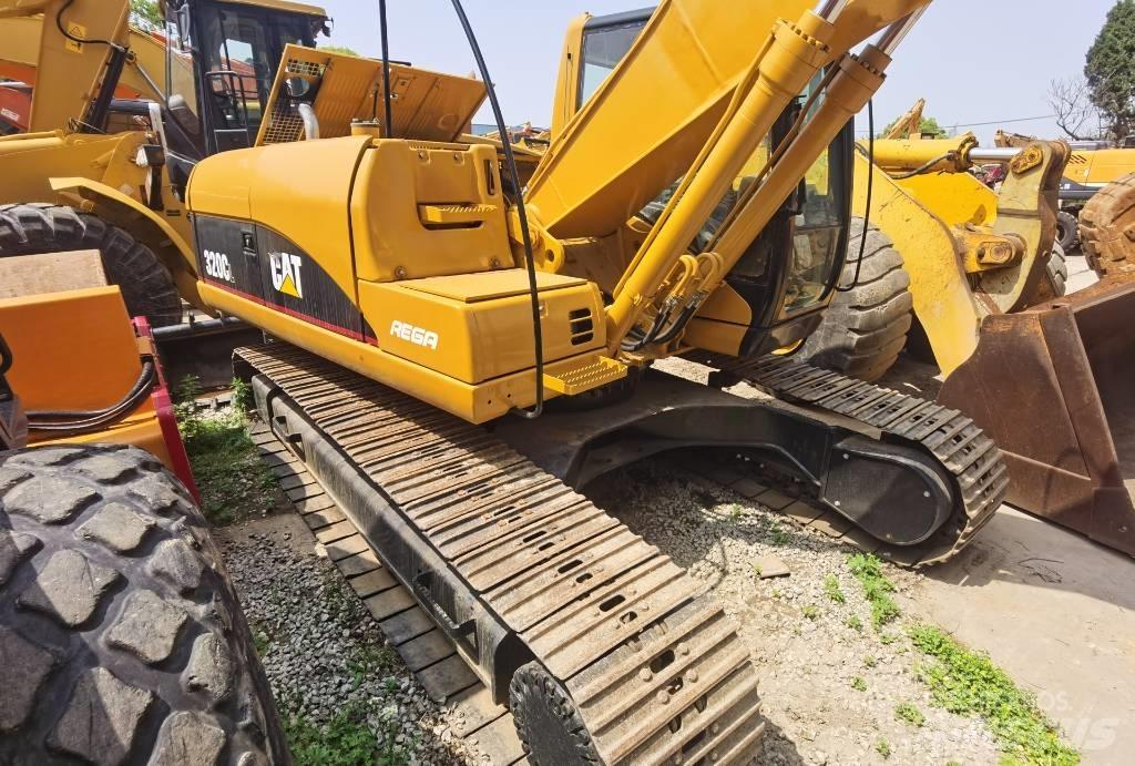 CAT 320 C L Pásová rýpadla