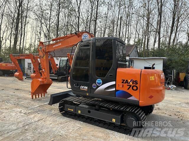Hitachi ZX70 Pásová rýpadla