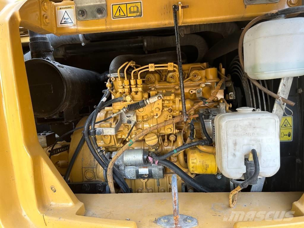 CAT 308E Pásová rýpadla