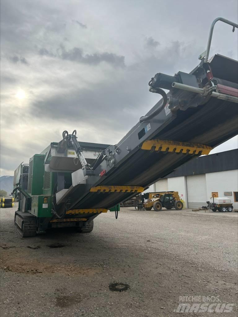 McCloskey J50 Drtící zařízení