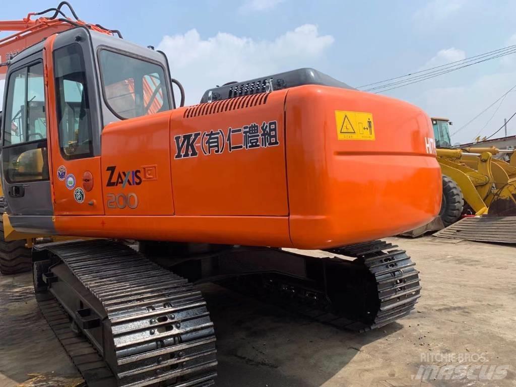 Hitachi zx200 Pásová rýpadla