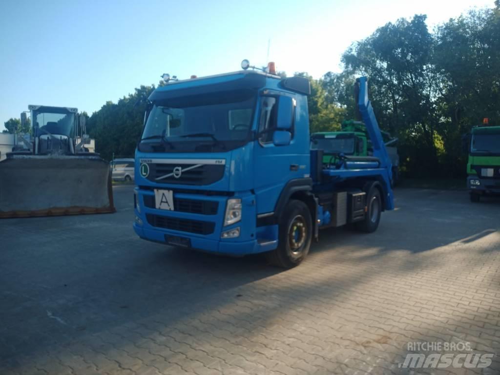 Volv FM 330 Lanový nosič kontejnerů