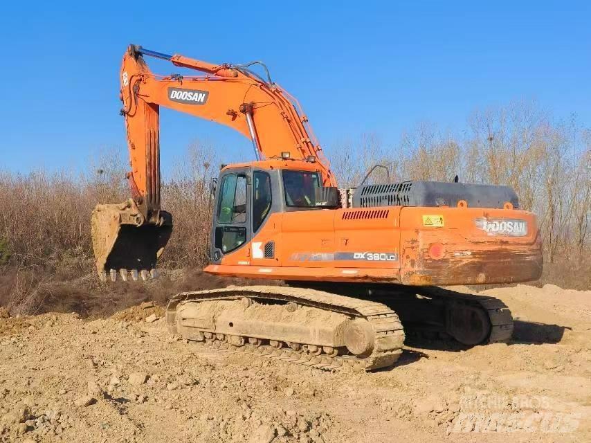 Doosan DX 380 LC Pásová rýpadla