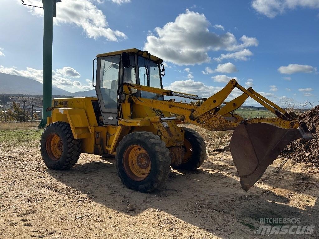JCB 415 Kolové nakladače