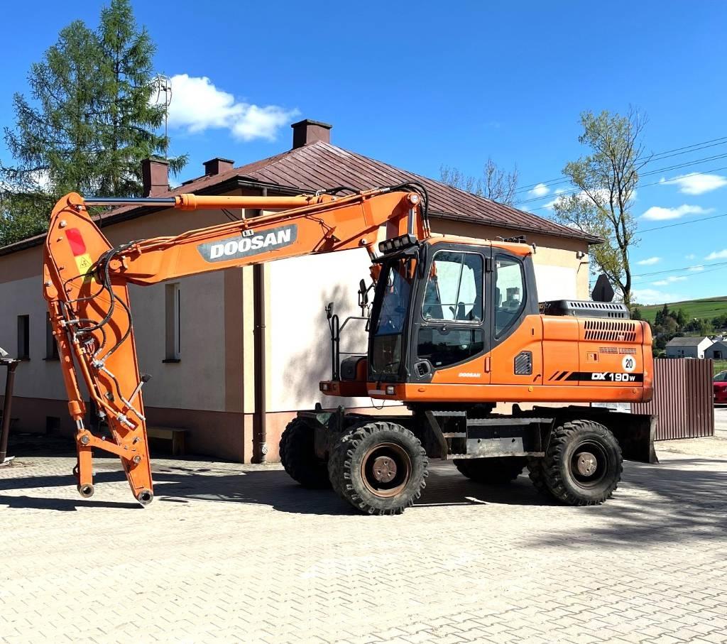 Doosan DX 190 W-3 Kolová rýpadla
