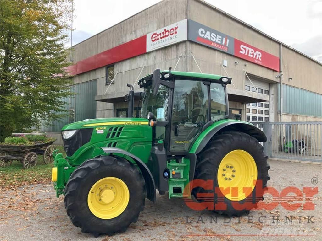 John Deere 6130 R Traktory