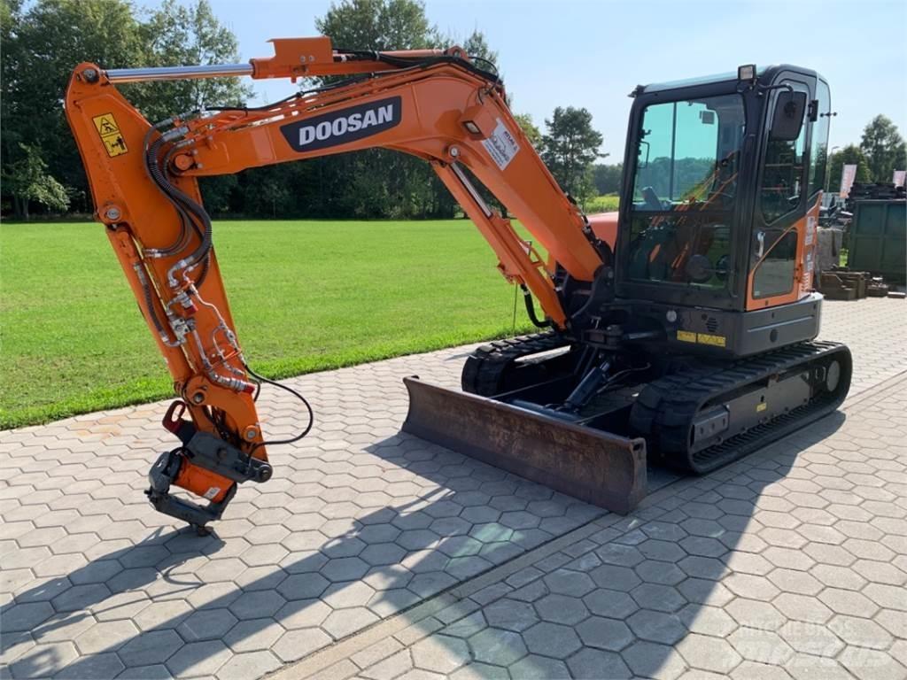 Doosan DX63-3 Mini rýpadla < 7t