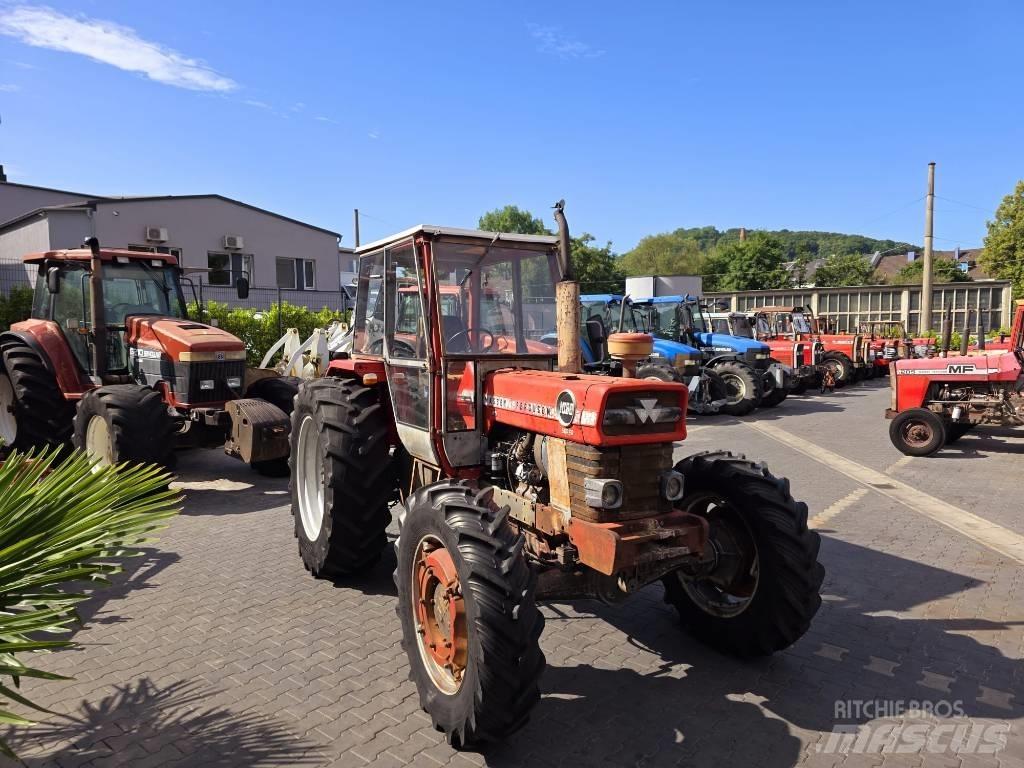 Massey Ferguson 1080 Traktory