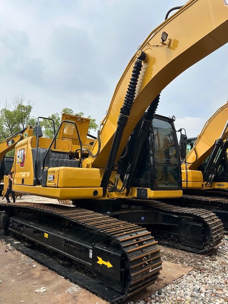 CAT CAT320 Midi rýpadla 7t - 12t