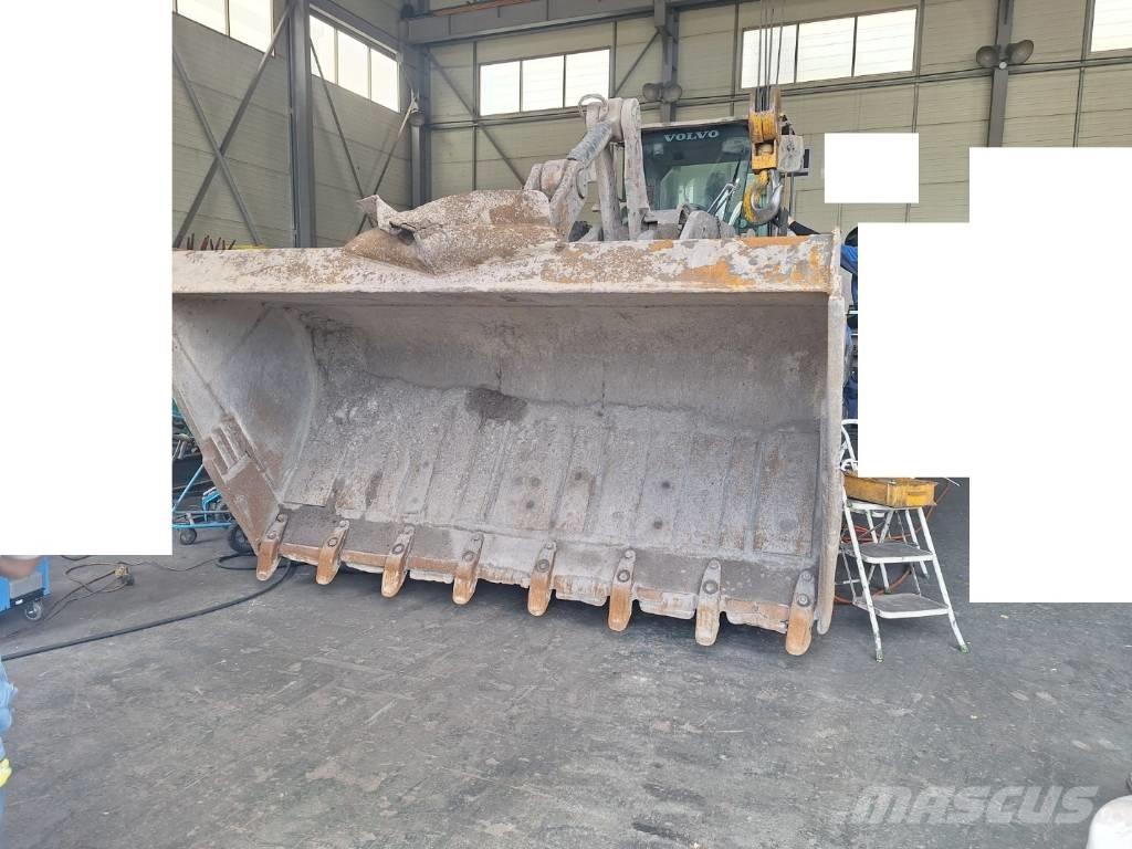 Volvo L150H Kolové nakladače